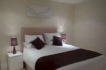 Lanterns Court By Bridgestreet Apartment London