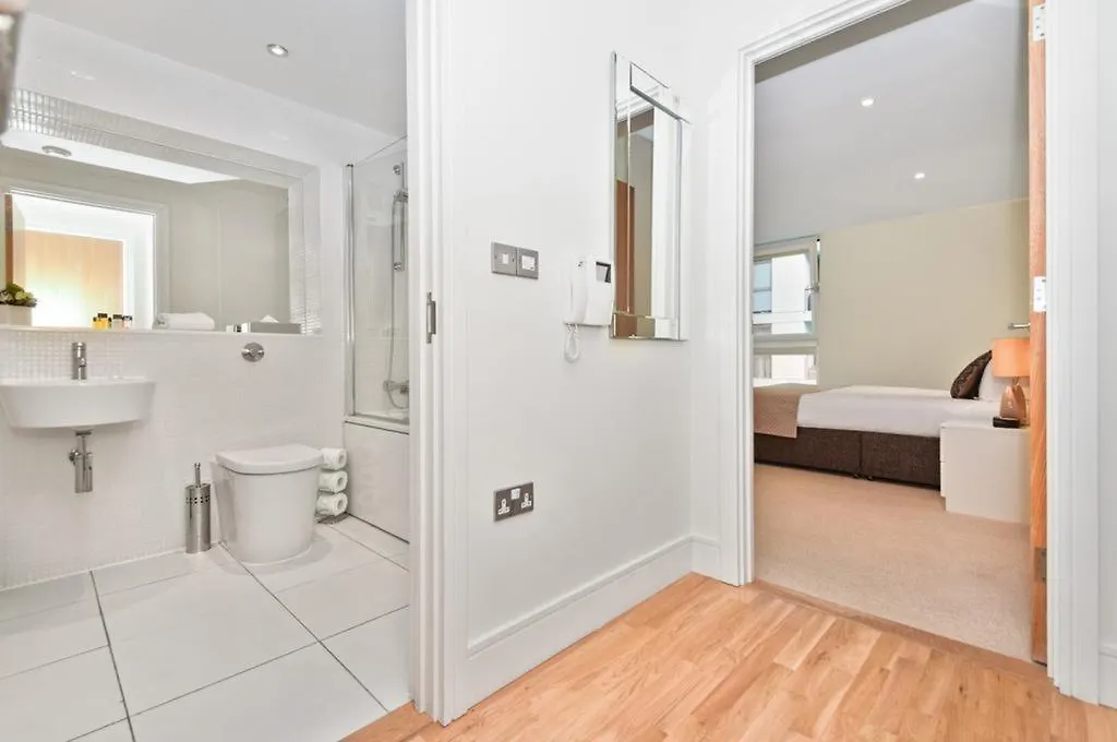 Lanterns Court By Bridgestreet Apartment London