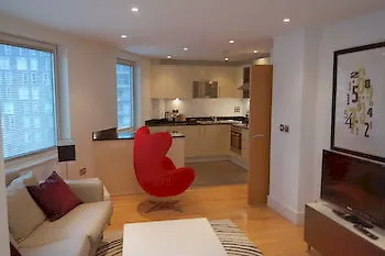 Lanterns Court By Bridgestreet Apartment London