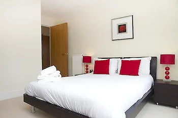 Lanterns Court By Bridgestreet Apartment London