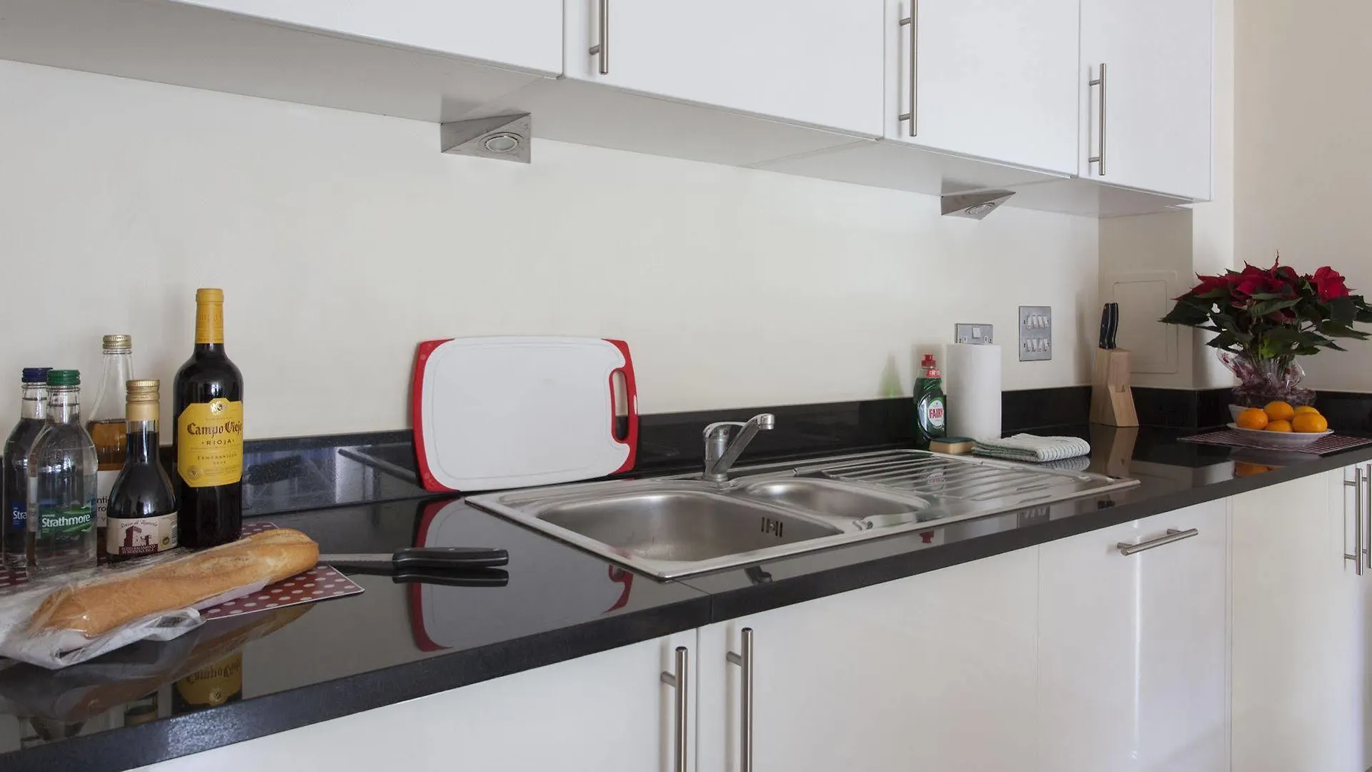 Lanterns Court By Bridgestreet Apartment London