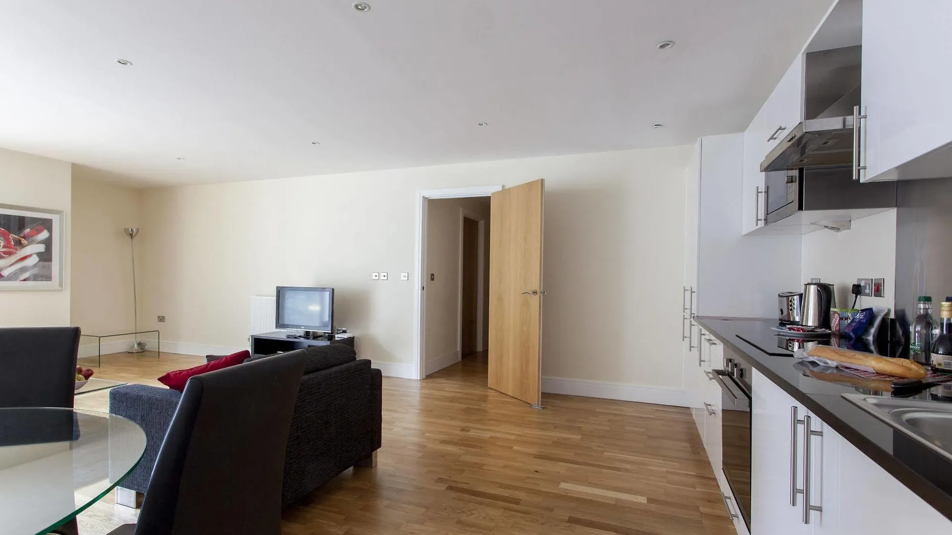 Lanterns Court By Bridgestreet Apartment London